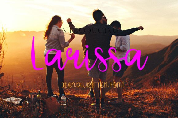 Larissa Font: Elevating Editorial Design with Handwritten Charm